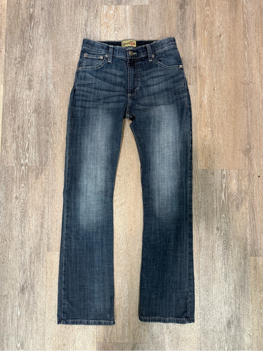 Boys Size 16 Wrangler 20X Bootcut Jeans in Dark Blue Wash